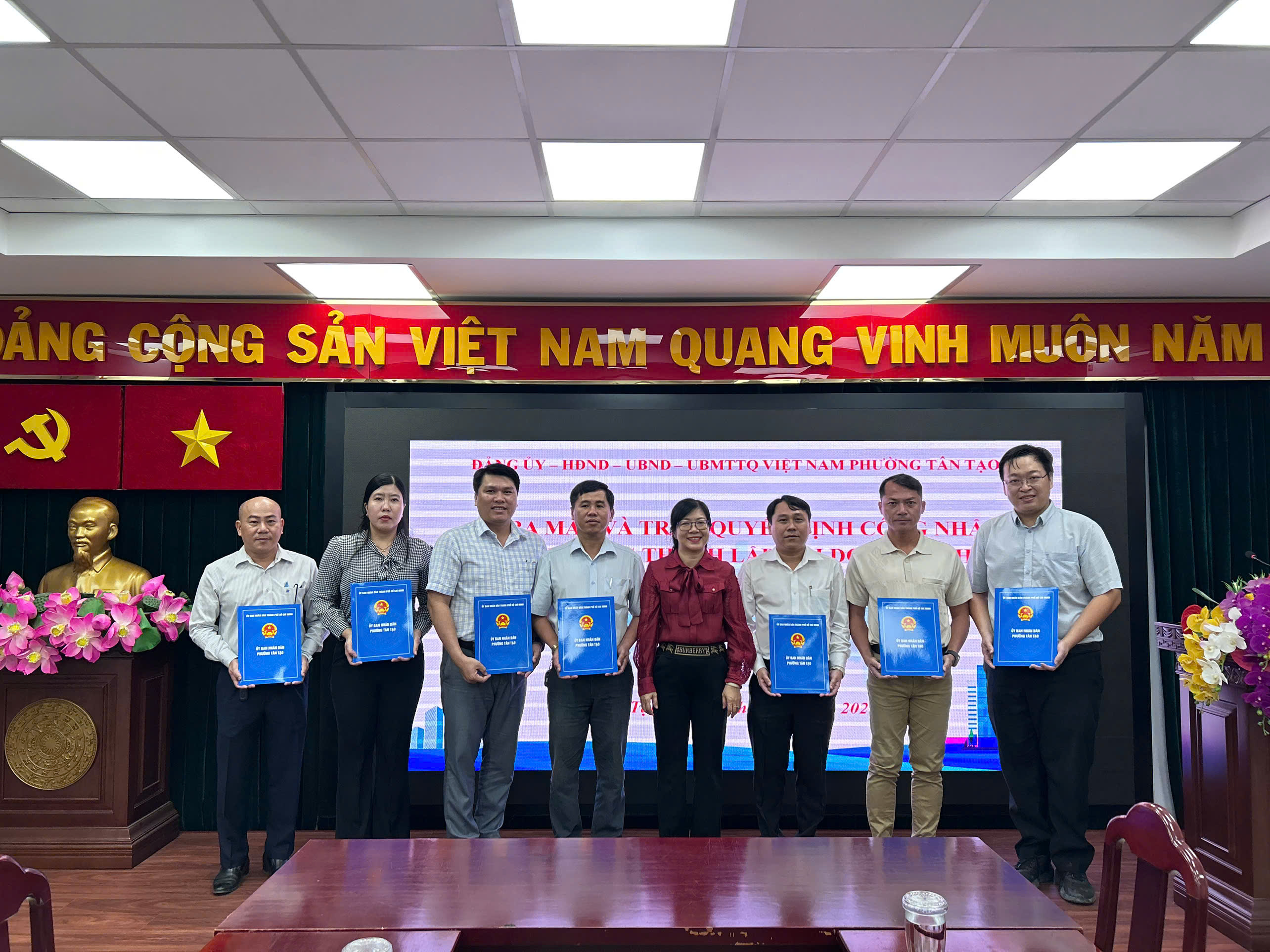 Tin tức hình ảnh